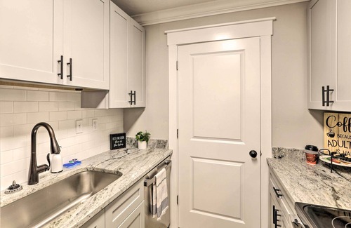 Tallahassee House | Pet-Friendly Tallahassee Retreat, Near Parks!