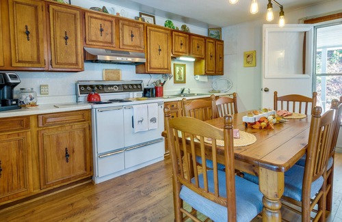 Kyle House | Pet-Friendly Topton Home w/Patio, Deck & Views!
