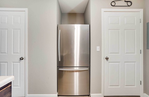 Benton House | Pet-Friendly Vacation Rental Near Kentucky Lake!
