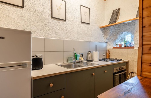 Pescia Villa | Pet-friendly Villa gli Olivi Country House with Mountain View, Garden, Terrace & BBQ
