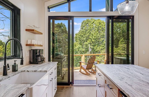 Maple Springs House | Pet-Friendly w/Deck, Views + Biltmore Pass | Modern Maggie Valley Escape