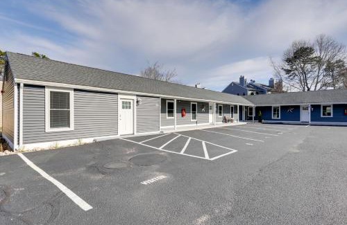 Wareham Apartment | Pet-Friendly Wareham Retreat Near Onset Beach!