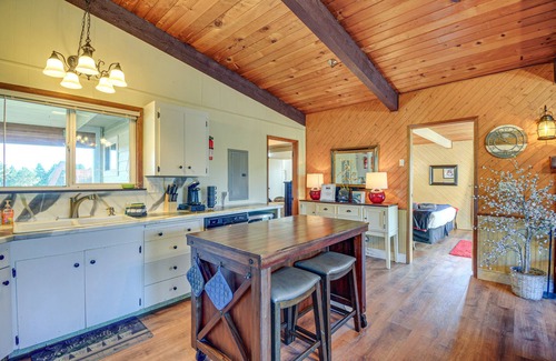 Ocean Shores House | Pet-Friendly Washington Retreat w/Hot Tub & Deck!