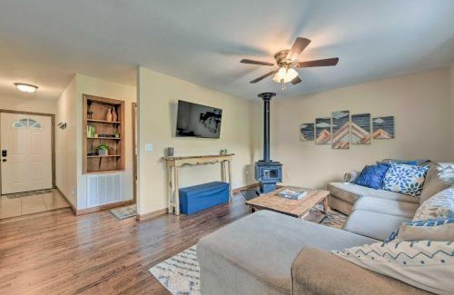 Mountain Springs House | Pet-Friendly Waynesville Home with Mountain Views!