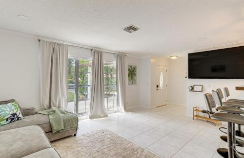 Echo Lake House | Pet-Friendly West Palm Beach Home with Pool!