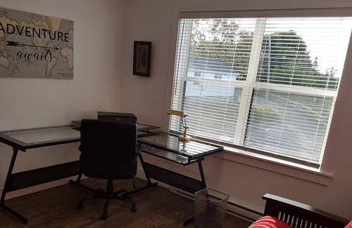 Fairview House | Pet friendly with harbour view! 10 mins from downtown Halifax!