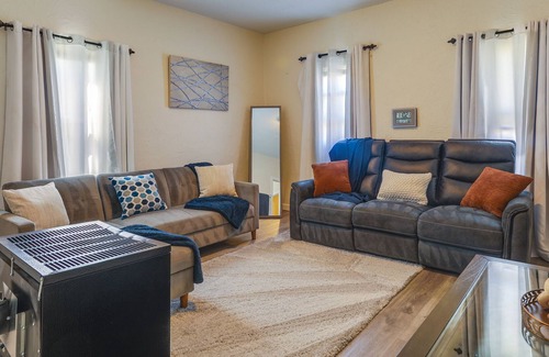Worcester Apartment | Pet-Friendly Worcester Apt ~ 1 Mi to Downtown!