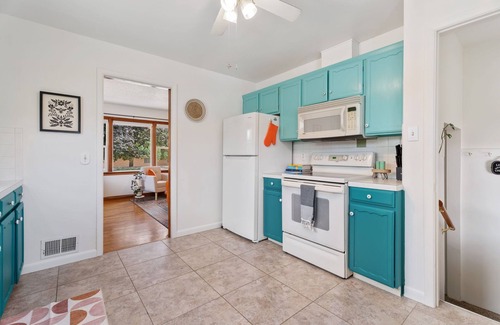 Longmont House | Pet/Kid Friendly - Spacious Whole House with Finished Basement and Parking!