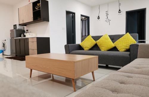 Petaling Jaya Apartment | Petaling Jaya Atria Sofo Suite