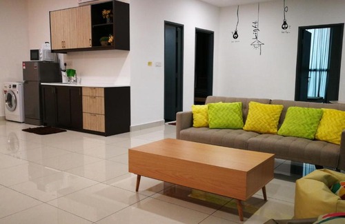 Petaling Jaya Apartment | Petaling Jaya Atria Sofo Suite