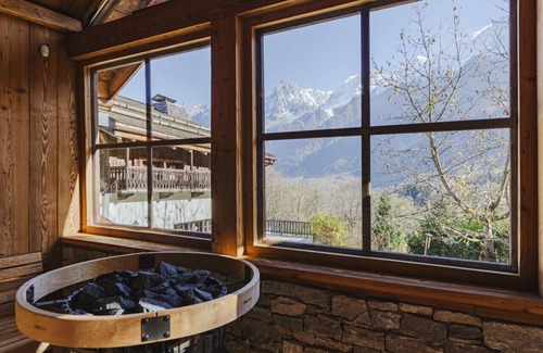 Les Houches Ski Chalet | Peter Pan - Chalet Luxe | Sauna | Jacuzzi | Cinema | 180° view
