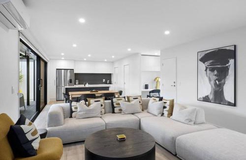 Christchurch City Centre House | Peterborough Hideaway