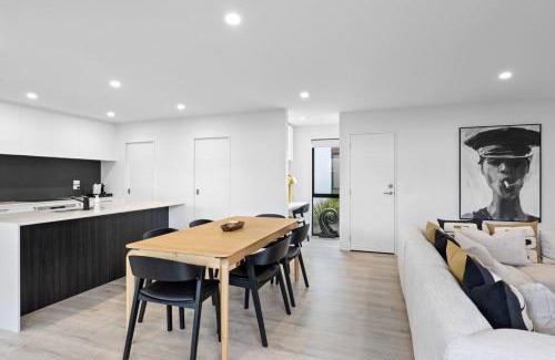 Christchurch City Centre House | Peterborough Hideaway