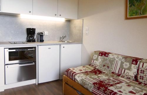 Meribel-Mottaret Apartment | Petit 2 Pièces avec Balcon à Méribel - FR-1-182-189