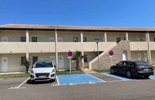 Bravone Apartment | Petit F2 en RDC a 100m de la mer