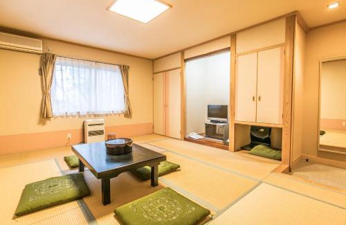 Hakuba House | Petit Hotel Enchante