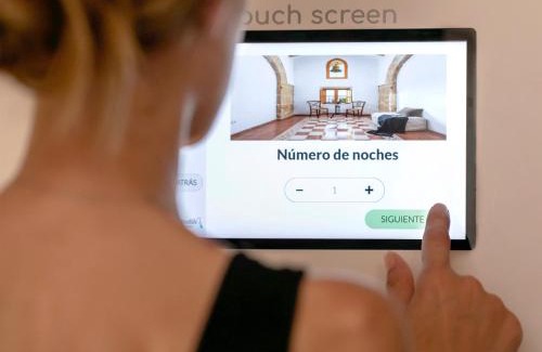 Alcudia Hotel | Petit Hotel Hostatgeria La Victoria
