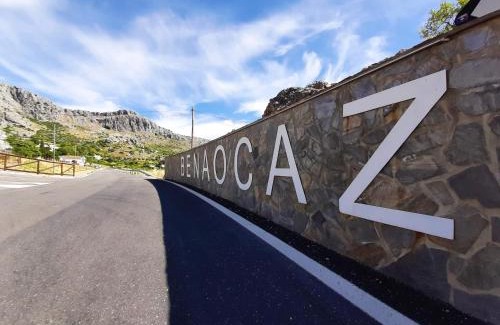 Benaocaz House | Petit Nazari