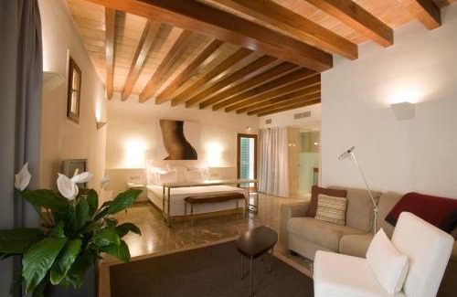 La Llotja-Born Hotel | Petit Palace Hotel Tres