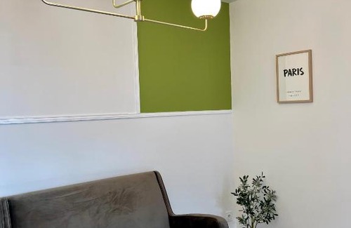 Albertville Apartment | « Petit Paris » - T2 centre ville Parking/balcon