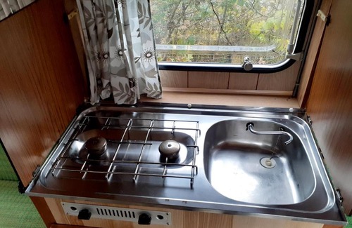 Polleur Other | Petite caravane vintage aux portes des Fagnes