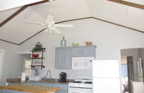 Castile Cottage | Petite Castle in Castile, Silver Lake NY