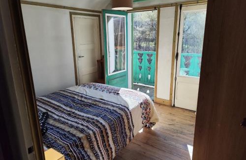 Aigueblanche House | Petite chambre