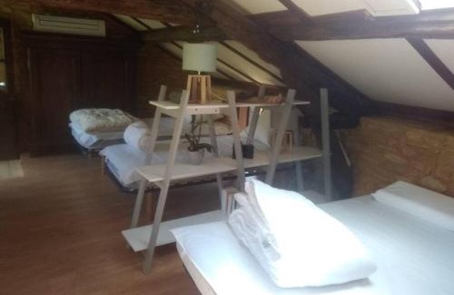 Saint-Amand-de-Coly House | Petite maison de caractère