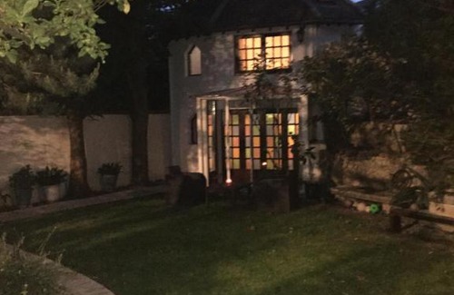 Rosny-sous-Bois House | Petite maison du jardin