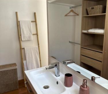 St Gilles-les-Bains House | Petite Tortue