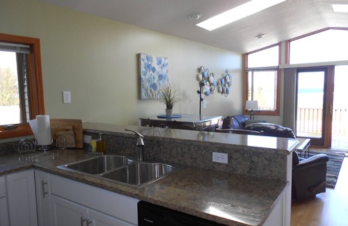 Petoskey House | Petoskey Getaway - Great Views and Location - A/C
