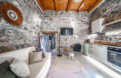 Plaka House | Petra Elounda Suites - Adults Only