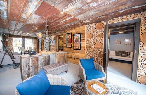 Sugar Grove Cabin | Petting Zoo! Hot Tub, Fire Pit, Ziplines, Trout Stream & Trails