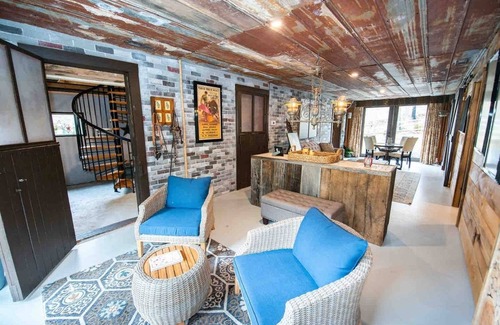 Sugar Grove Cabin | Petting Zoo! Hot Tub, Fire Pit, Ziplines, Trout Stream & Trails