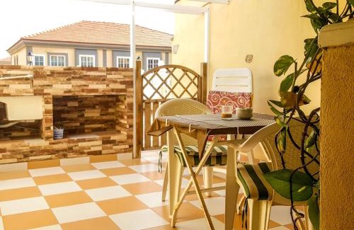 Arenas del Mar House | Petunia 75