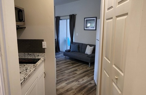 Port Saint Lucie Condo | PGA/Mets Studio In Golf Villas Apt B
