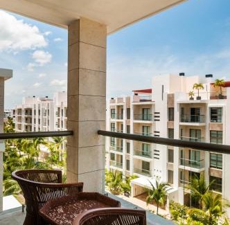 Playa Mujeres Apartment | Ph en resort de lujo con acceso a la playa y todas las amenidades