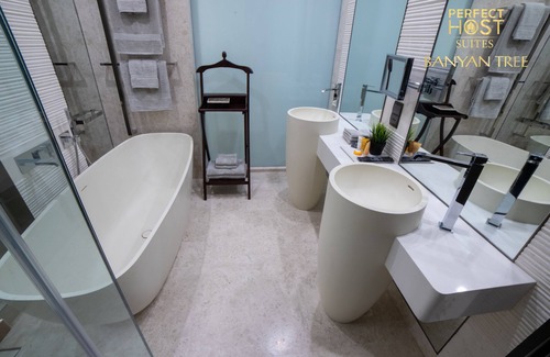 Golden Triangle Apartment | PH Suites at Banyan Tree Residences Studio Twin Suites - 3