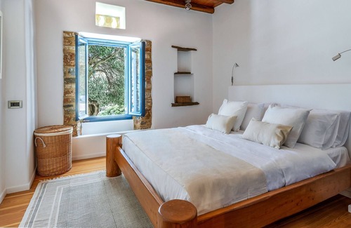 Kardiani House | Phaedrus Living Luxury Stonehouse Tinos