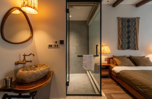 Hang Bo Apartment | Phen Art House, Artistic Living in the Heart of Old Quarter