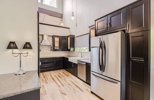 Englewood House | PHIL6684 - Awesome 4 bedroom in Centennial!
