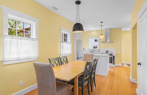 Phinney Ridge House | Phinney's Newest Family House with BBQ