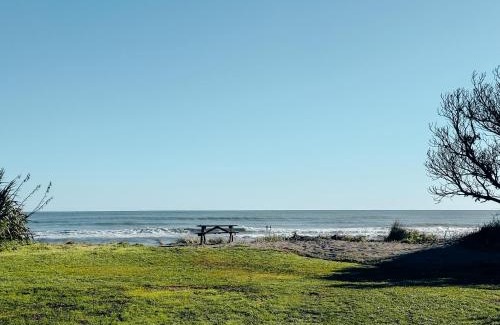 Hokitika House | Phoenix Escape