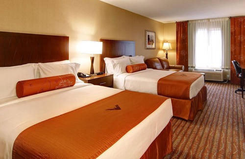 Albany Hotel | Phoenix Inn Suites - Albany