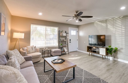 Maryvale House | Phoenix Oasis w/Outdoor Pool + Putting Green!