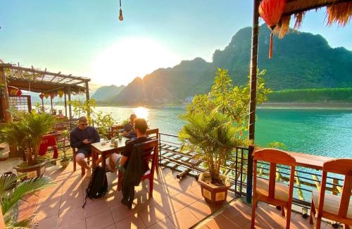Phong Nha Hotel | Phong Nha Coco Riverside