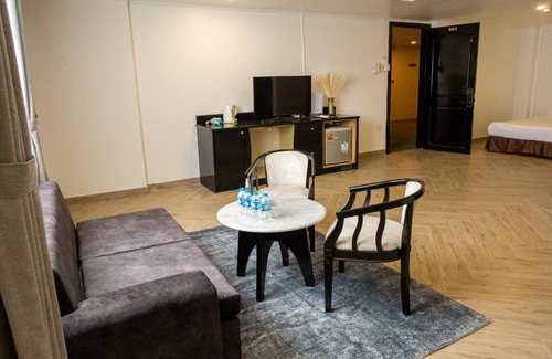 Vinh Long Hotel | Phuoc Thanh IV Hotel