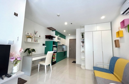 Gia Lam Apartment | Phuong Ly House