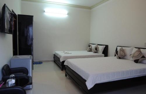East Ham Tien Beach House | Phuong Tay Guest House
