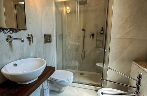 Angri Apartment | Piano delle Radici – Historic Villa with Garden